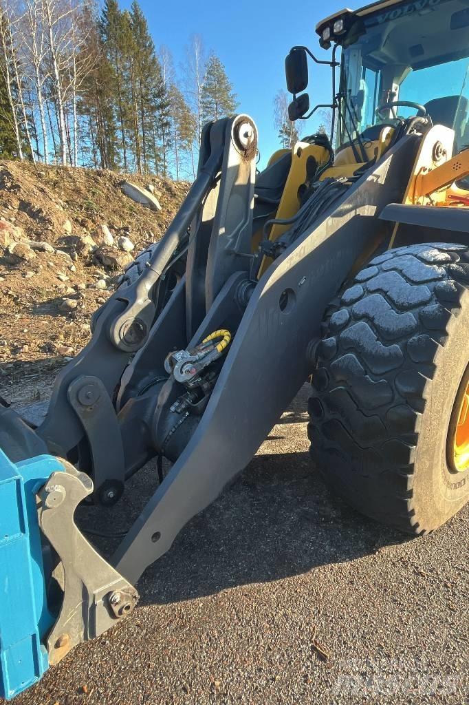 Volvo L 120 H Utovarivači na točkove