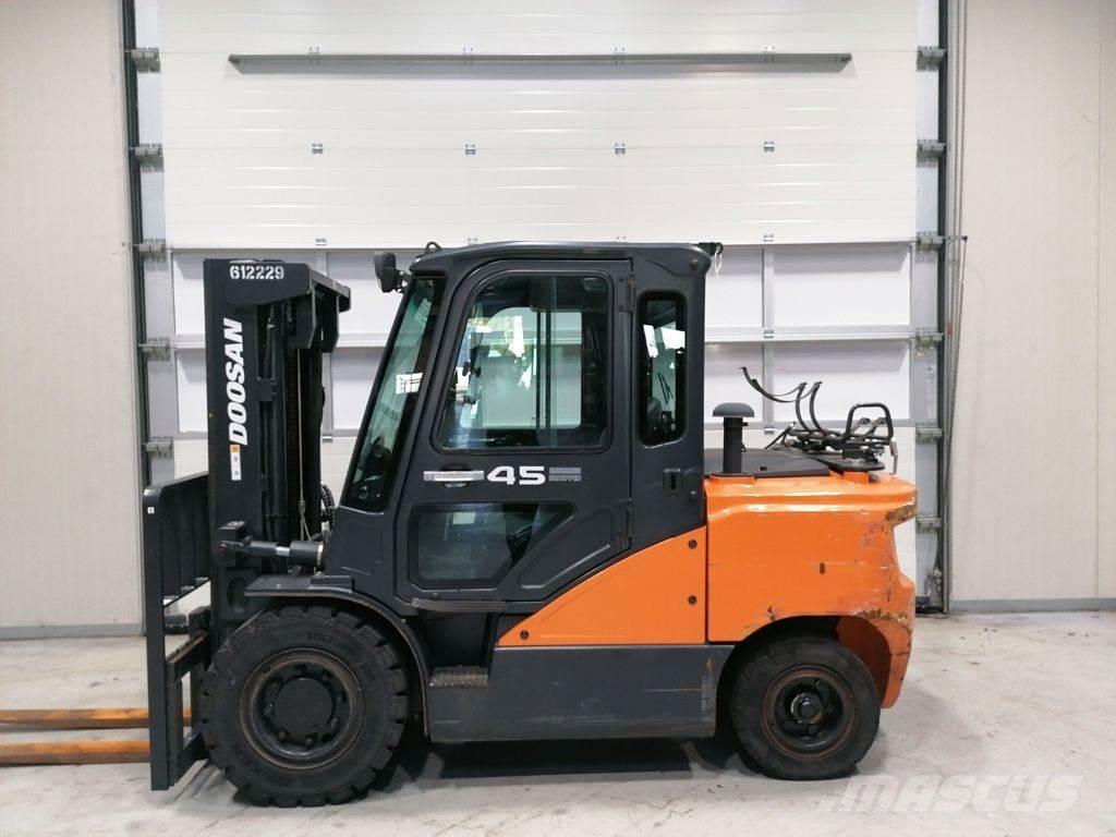 Doosan G45SC-7 Plinski viljuškari