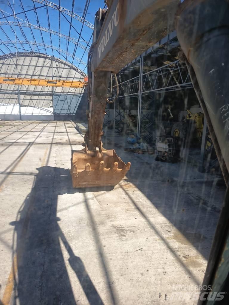 Volvo 290 Bageri guseničari