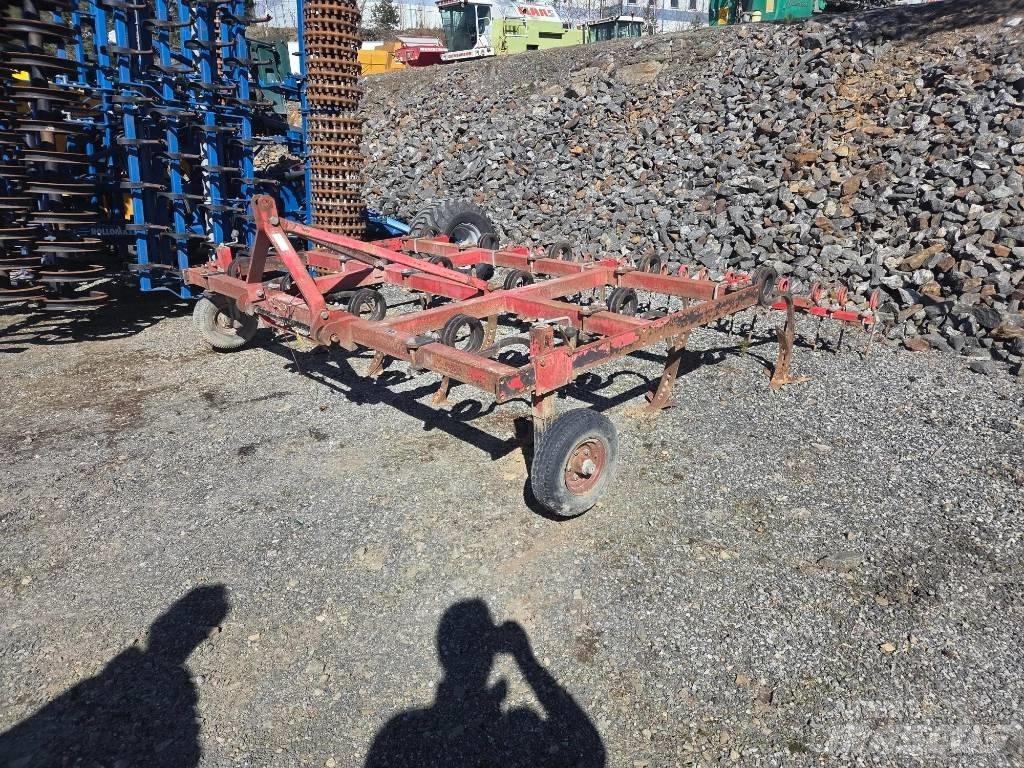 Väderstad Cultivator Kultivatori