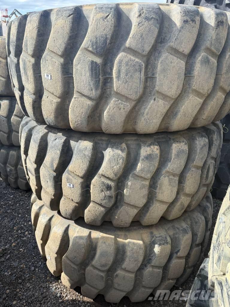 Bridgestone 23.5R25 Gume, točkovi i felne