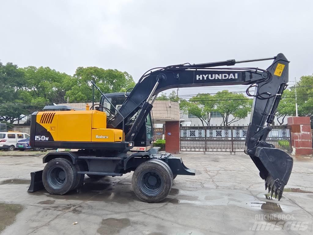 Hyundai 150w Bageri točkaši