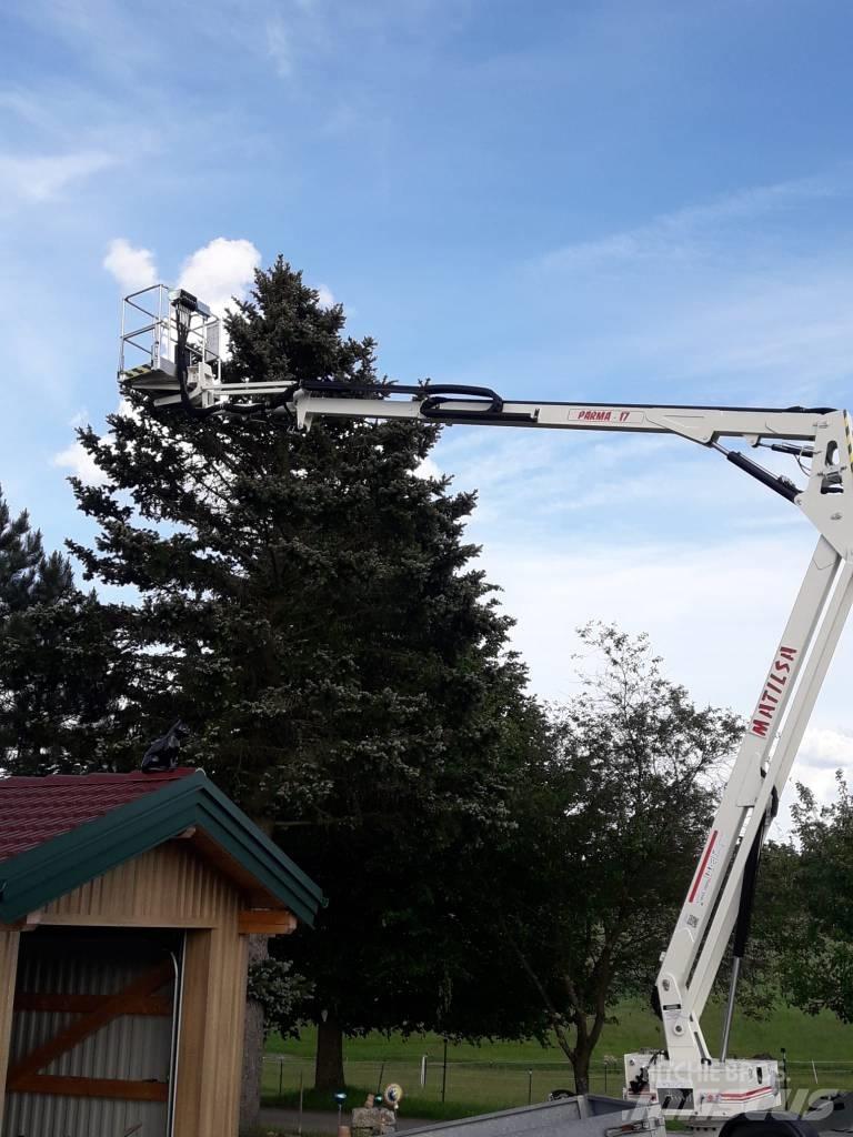 Matilsa Parma17 Vučne prikolice se podiznom košarom