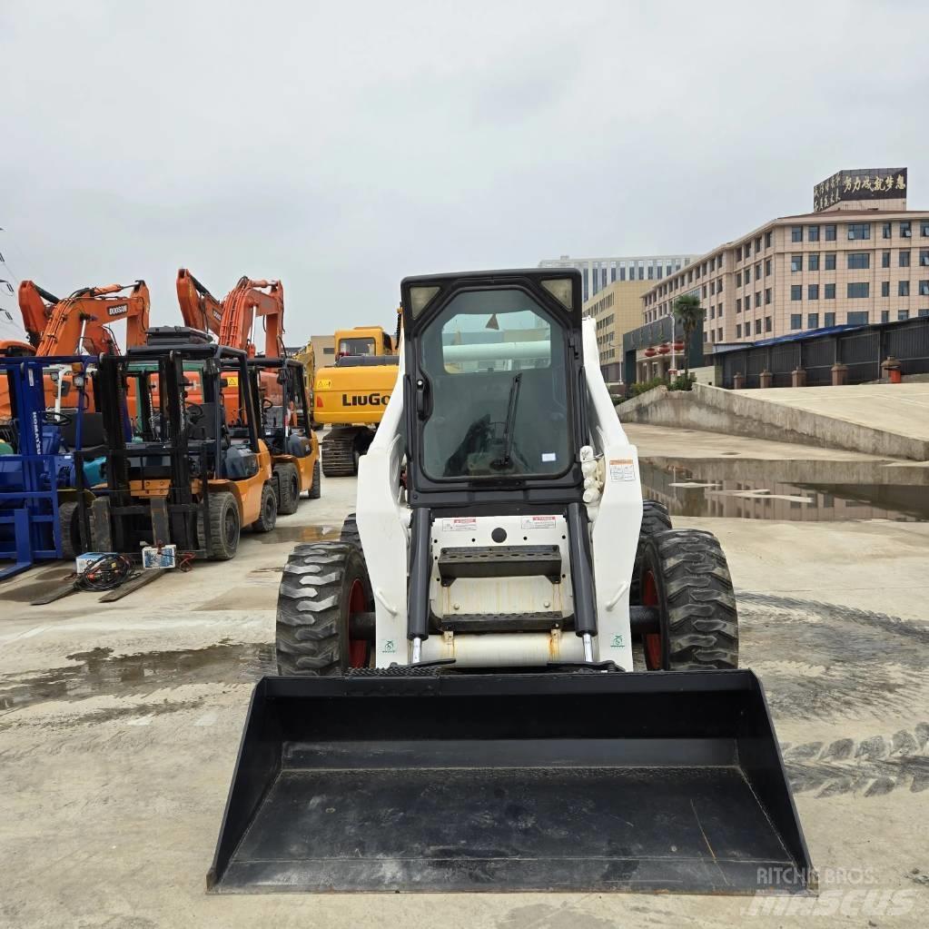 Bobcat S 300 Skid steer mini utovarivači