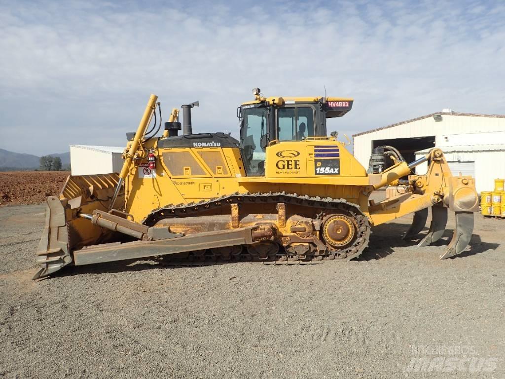 Komatsu D155AX-8 Buldožeri guseničari
