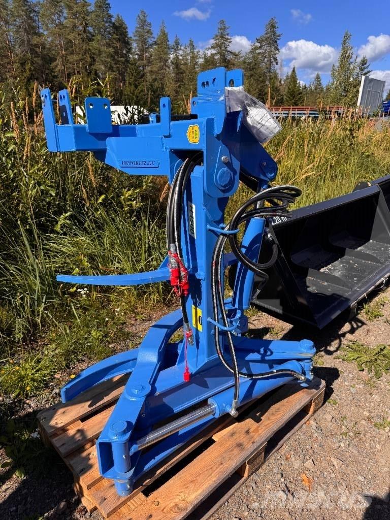  HEVO H1500 Kranovi i utovarivači