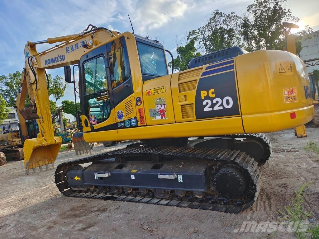 Komatsu PC 220 Bageri guseničari