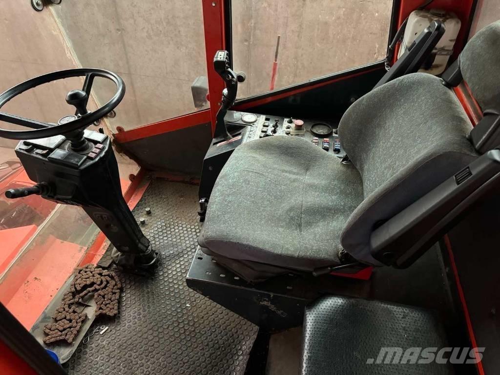 Bourgoin JL 410 A Kombajni