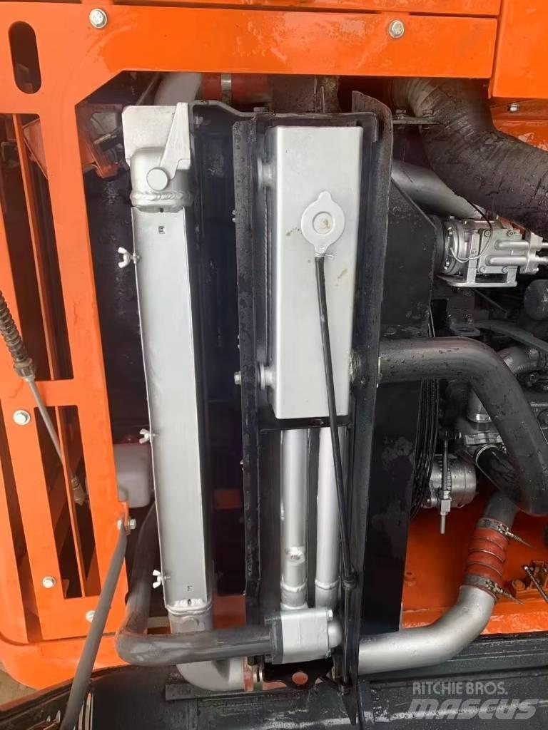 Doosan DX300LC-9C Bageri guseničari