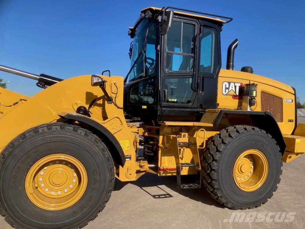 CAT 938M Utovarivači na točkove