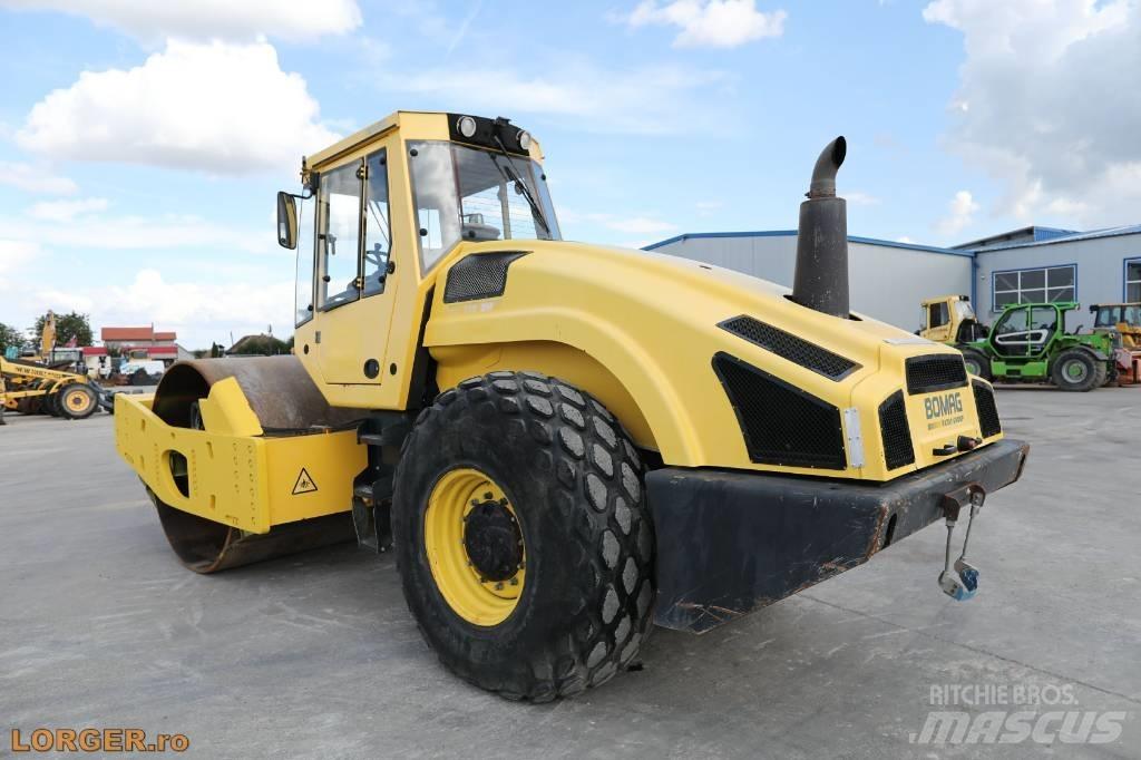 Bomag BW 219 D H-4 Valjci sa jednim bubnjem