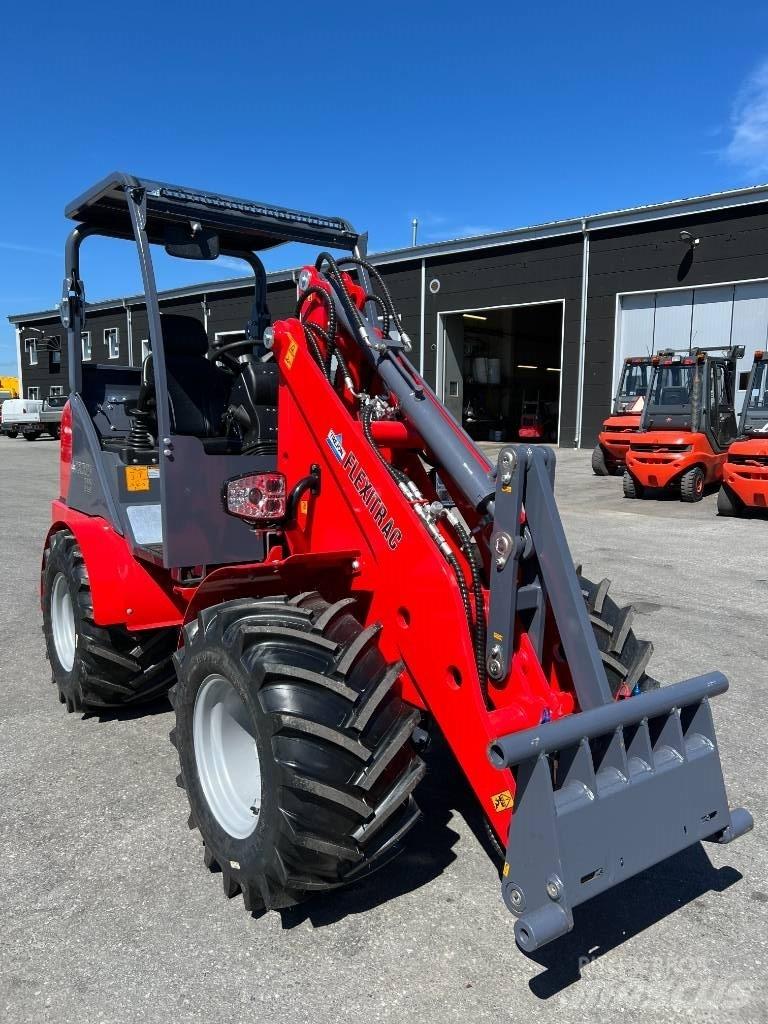 Flexitrac 1226 LRF Višenamenski utovarivači