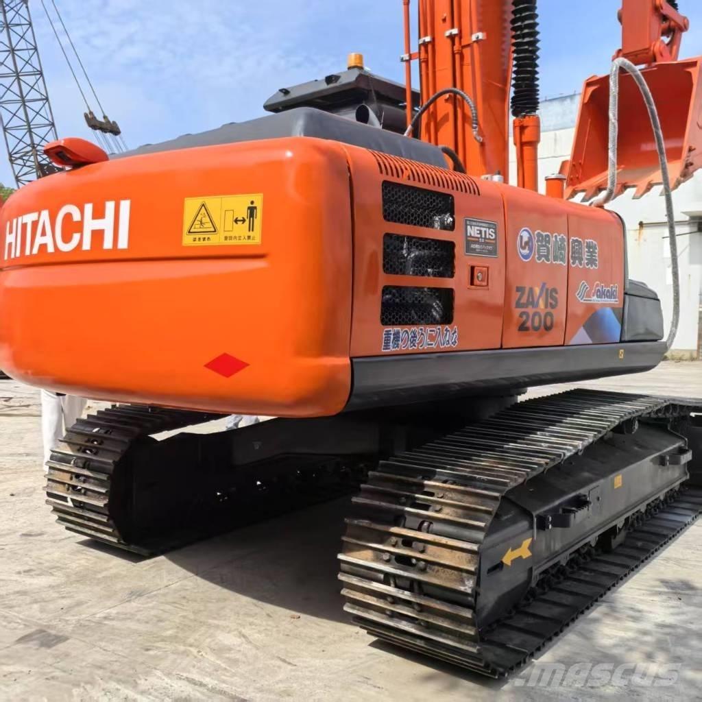 Hitachi ZX 200-3 G Bageri guseničari