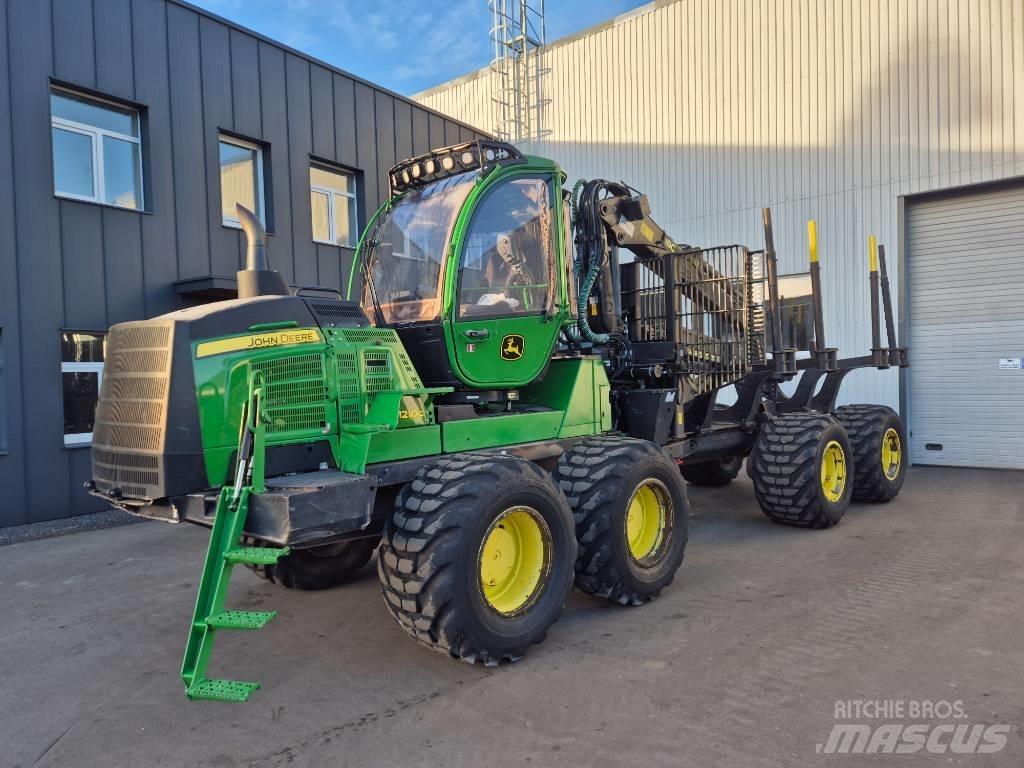 John Deere 1210 G Forvarderi