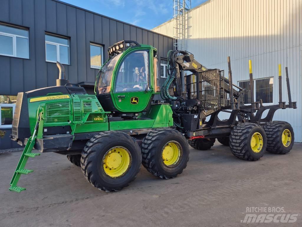 John Deere 1210 G Forvarderi