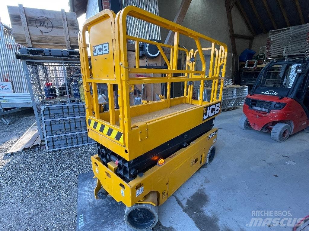 JCB S 2032 E Makazaste platforme