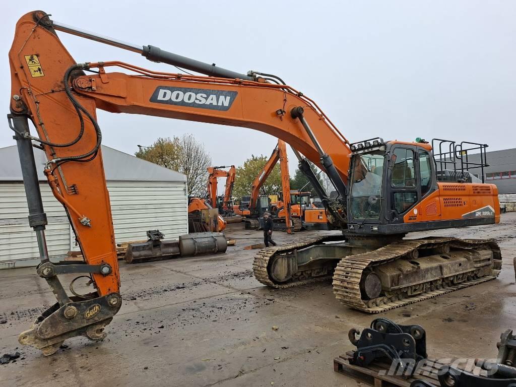 Doosan DX380LC-7 Bageri guseničari