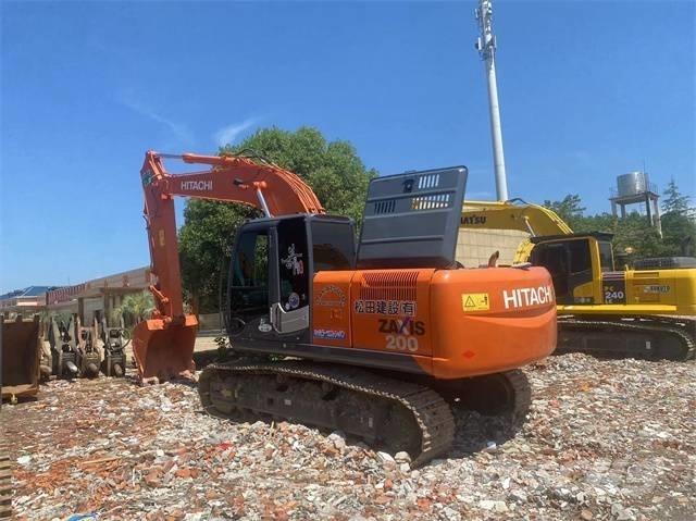 Hitachi ZX200-3G Bageri guseničari
