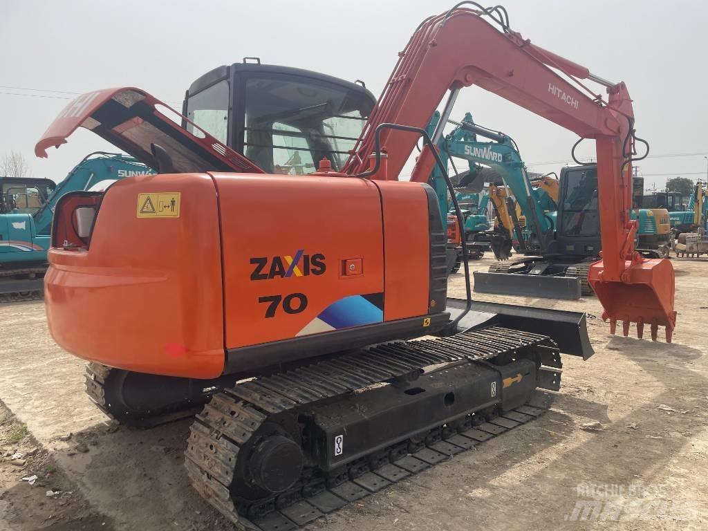 Hitachi ZX 70 Midi bageri 7t – 12t