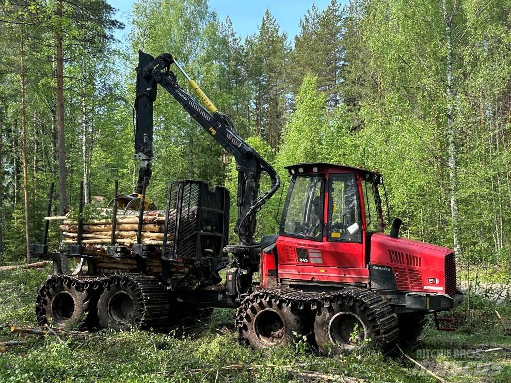 Komatsu 845 Forvarderi