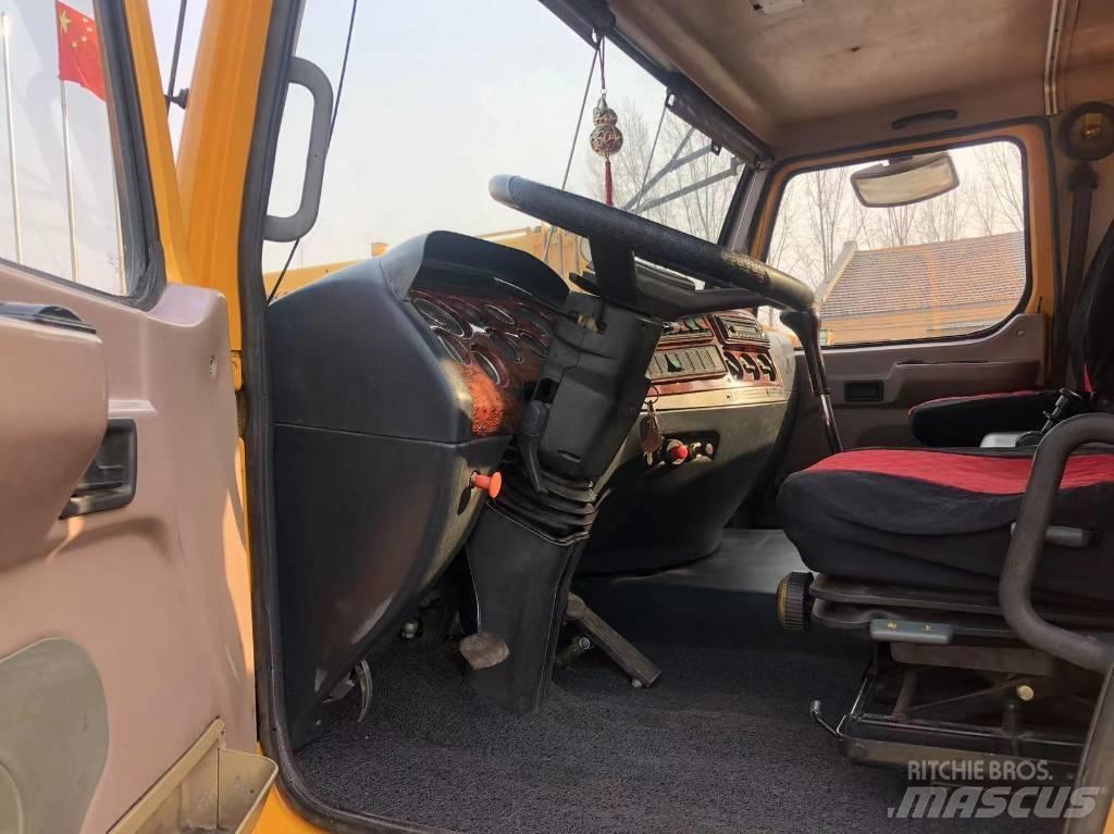 XCMG XCA 180 L Polovne dizalice za sve terene