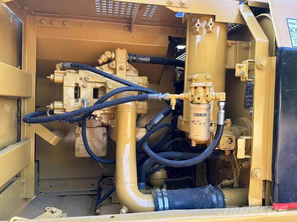 CAT 320 B L Bageri guseničari