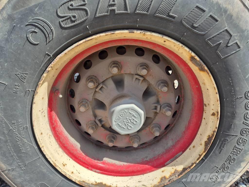 Nopa 3 axle tipper Kiperi prikolice