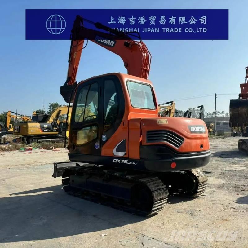 Doosan DX 75 Midi bageri 7t – 12t