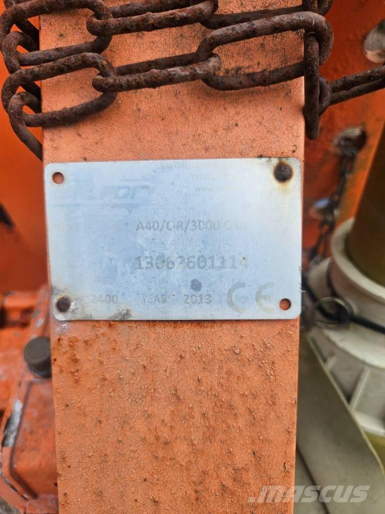Balfor A40T Cepači za drva, drobilice za drvo i strugači