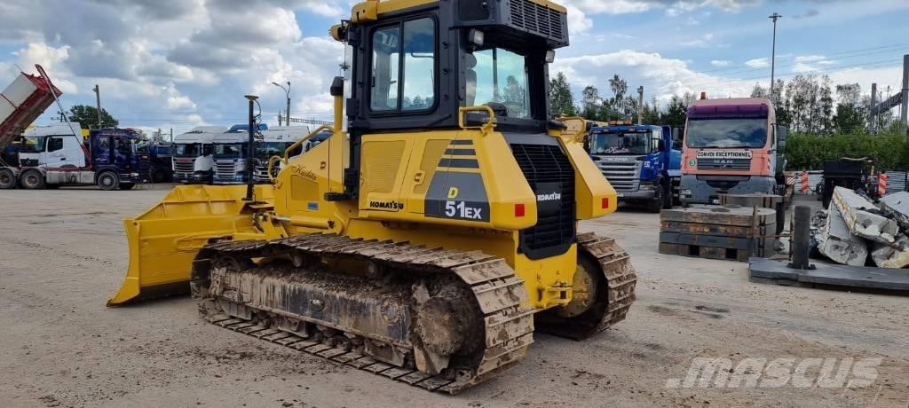 Komatsu D 51 EX-22 Buldožeri guseničari