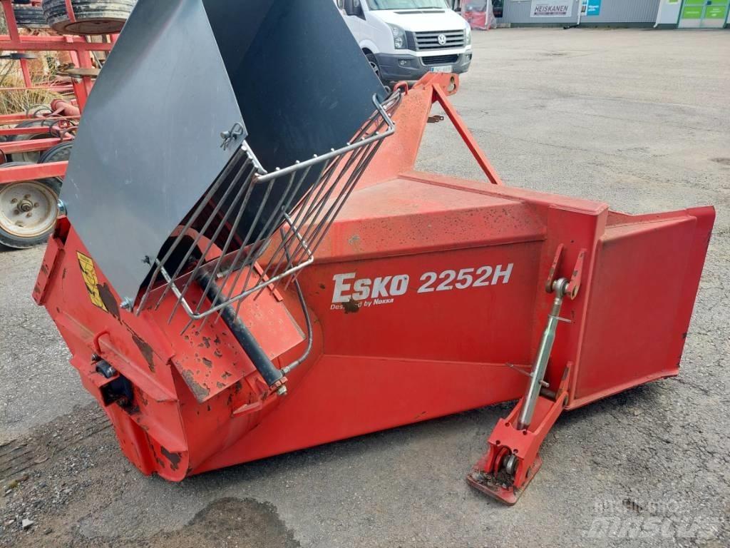 Esko 2252 H Snežne freze