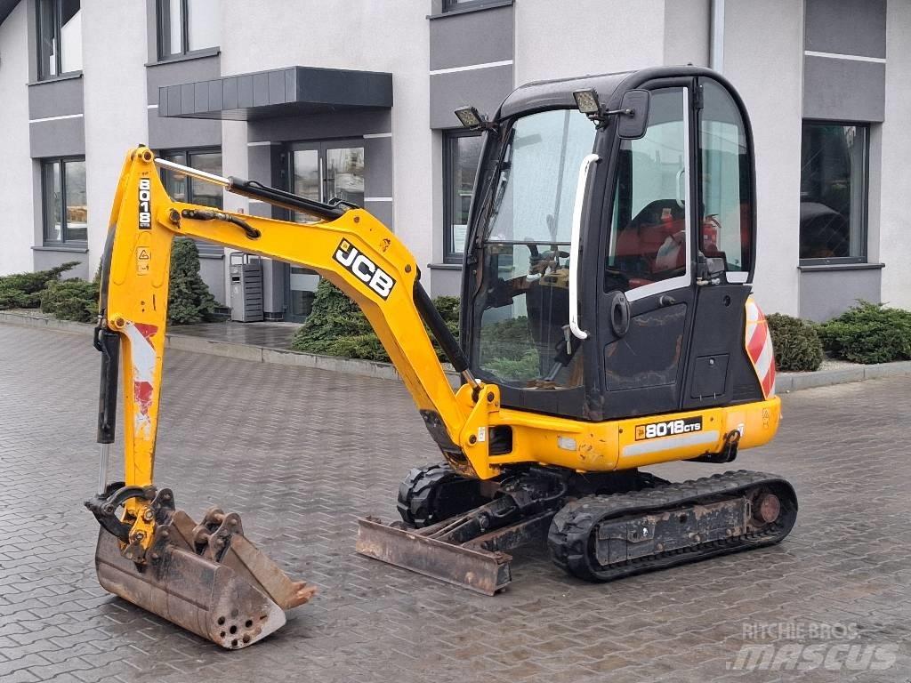 JCB 8018 CTS Mini bageri < 7t