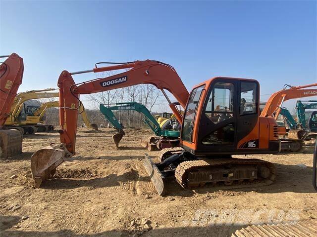 Doosan DX80 Mini bageri < 7t