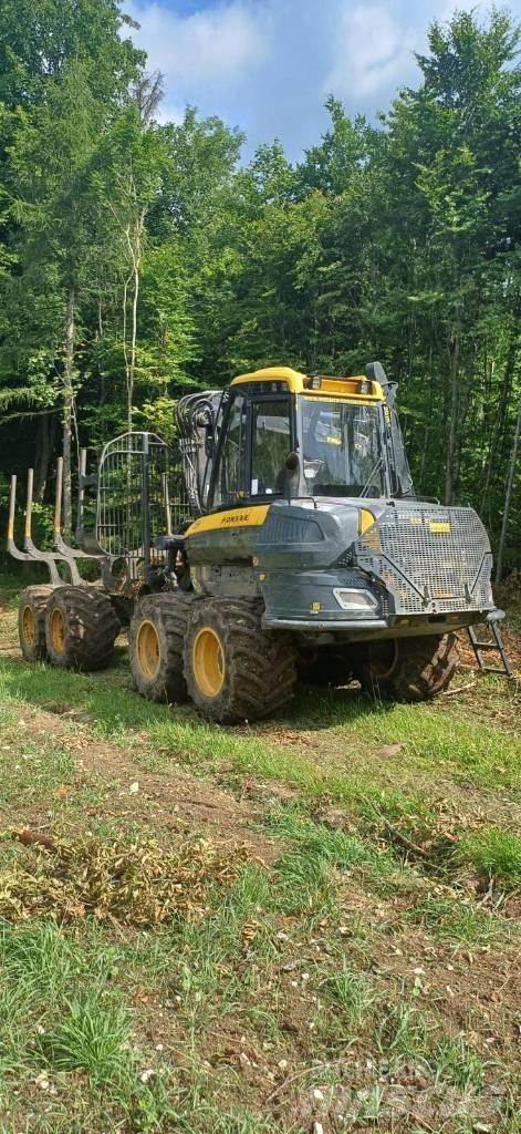 Ponsse Wisent 8W Forvarderi