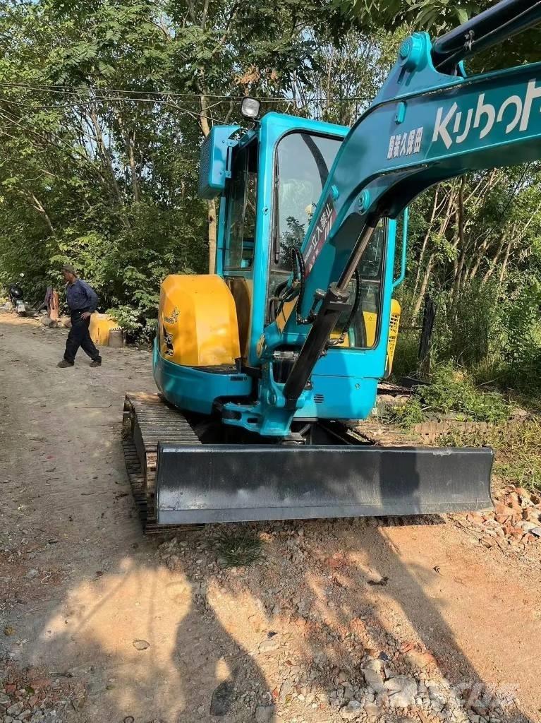 Kubota U35 Mini bageri < 7t