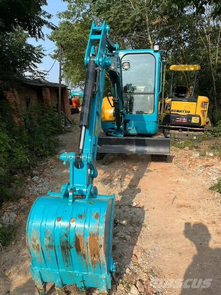 Kubota U35 Mini bageri < 7t