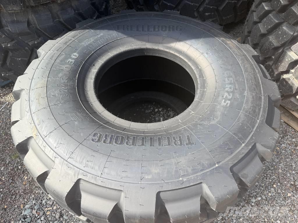 Trelleborg 750/65R25 Gume, točkovi i felne