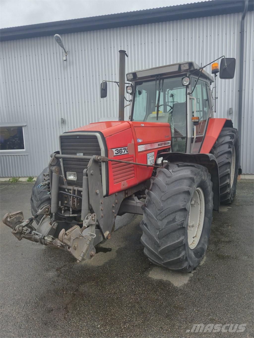 Massey Ferguson 3670 Traktori