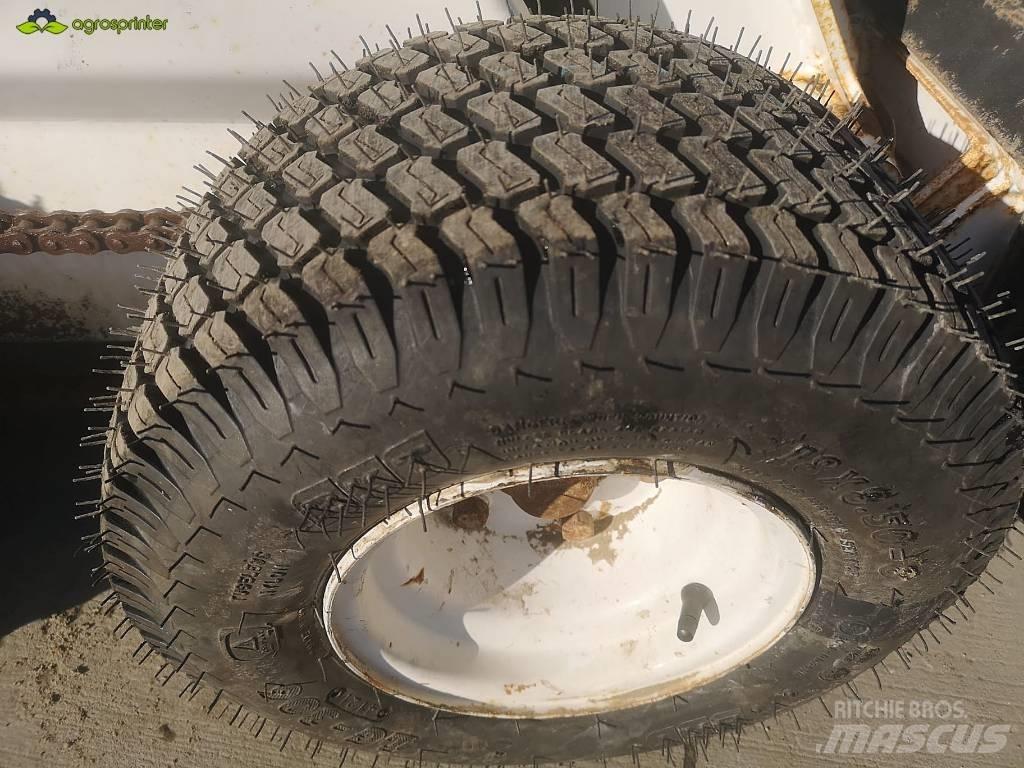 Taskmaster 905 Skid steer mini utovarivači