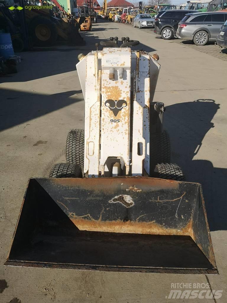 Taskmaster 905 Skid steer mini utovarivači