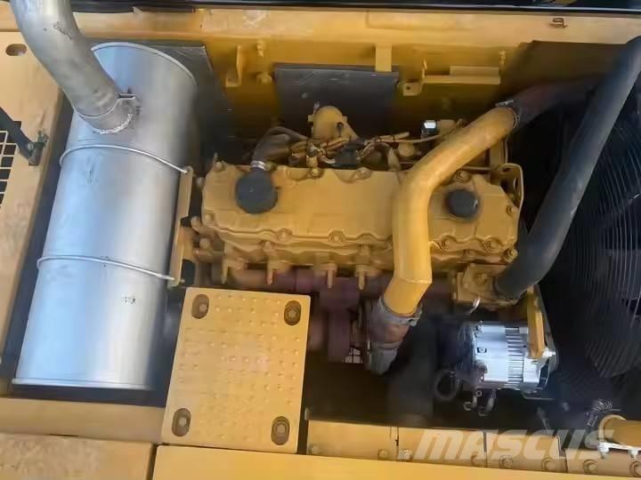 CAT 325 D Bageri guseničari