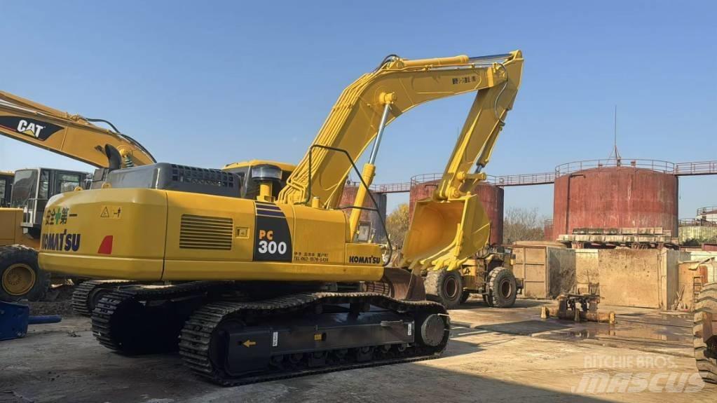 Komatsu PC 300 Bageri guseničari