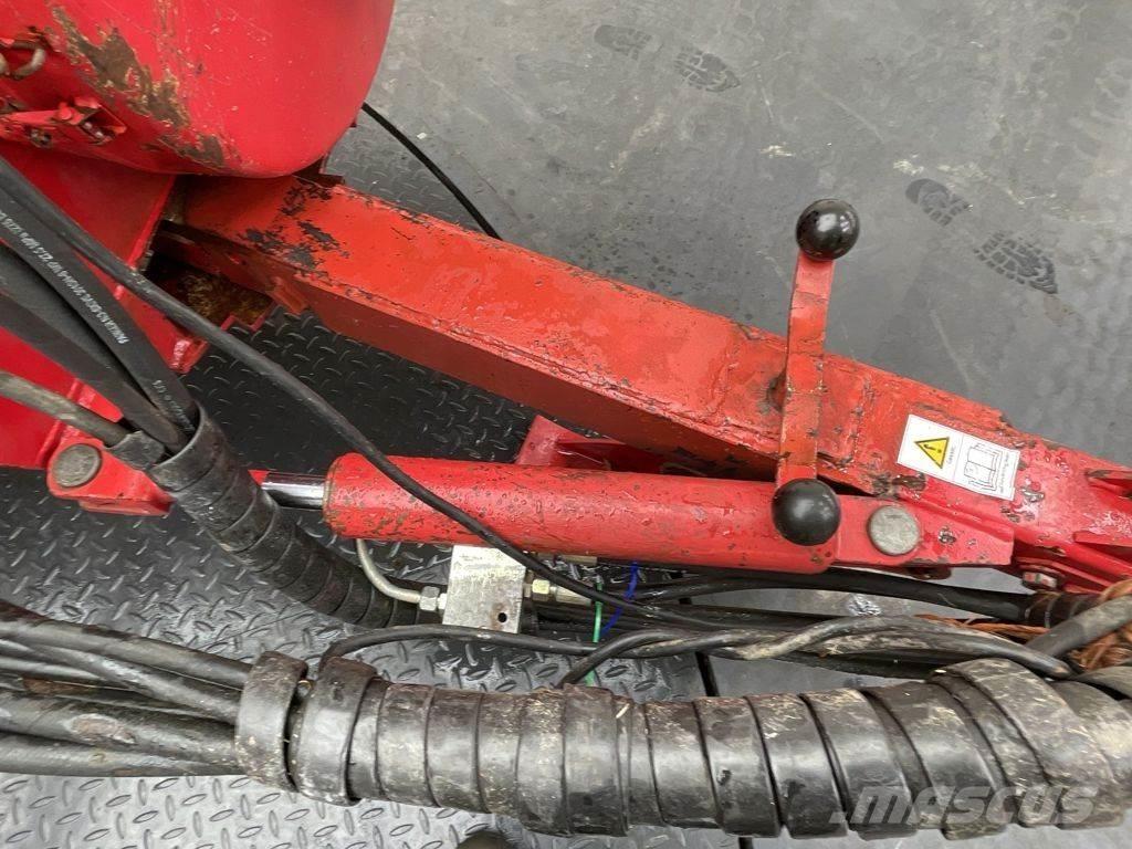 Welger AP 830 Kombajni za stočnu hranu