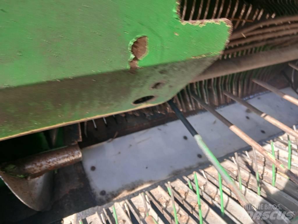 McHale Fusion 2 Prese/balirke za rolo bale