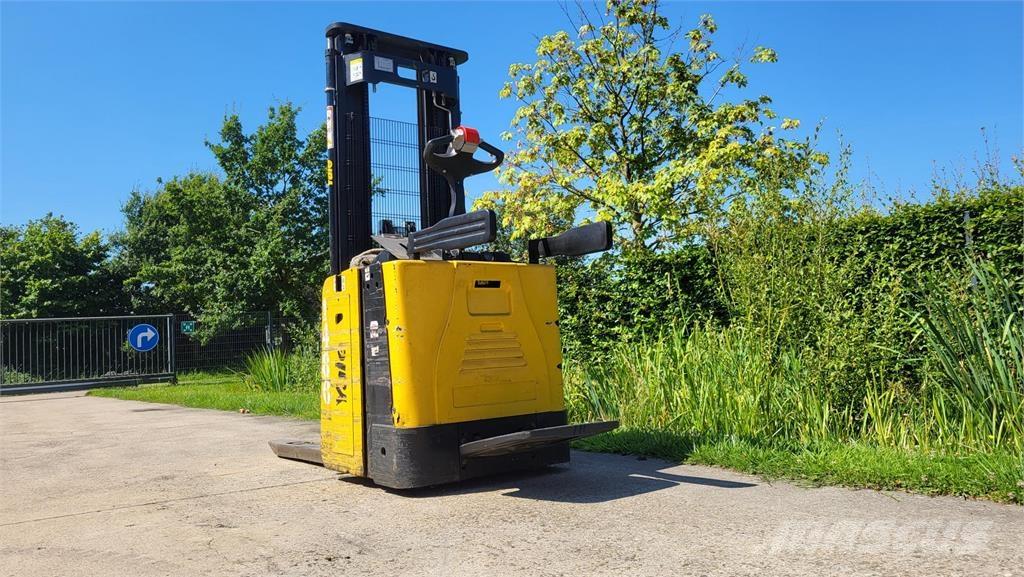 Yale MS15X 2017 Samopogonski ručni viljuškari