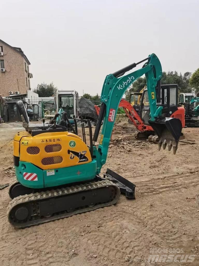 Kubota U 17 Mini bageri < 7t