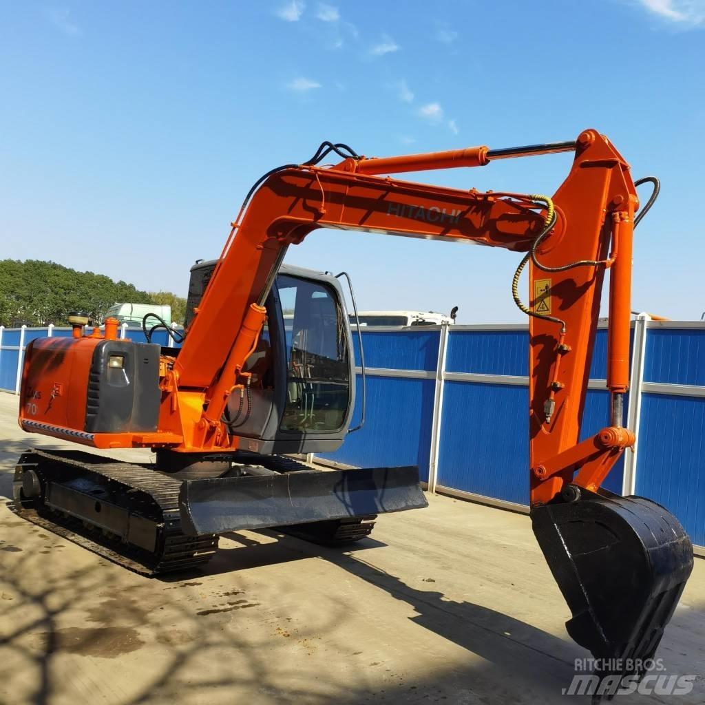 Hitachi ZX70 Bageri guseničari