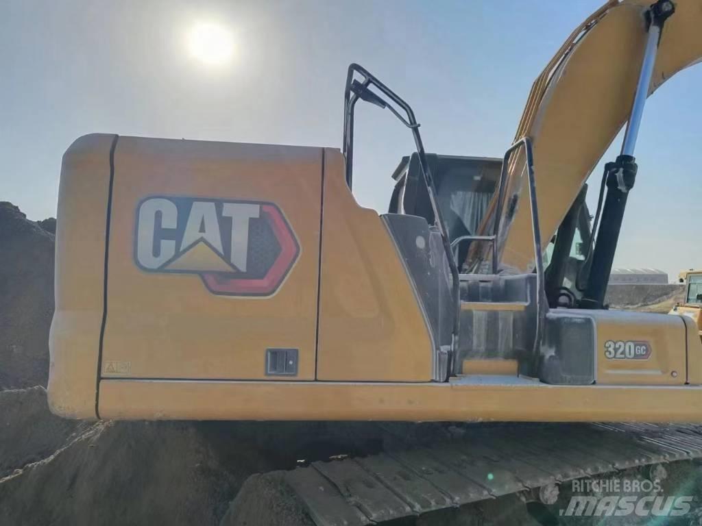 CAT 320 GC Bageri guseničari