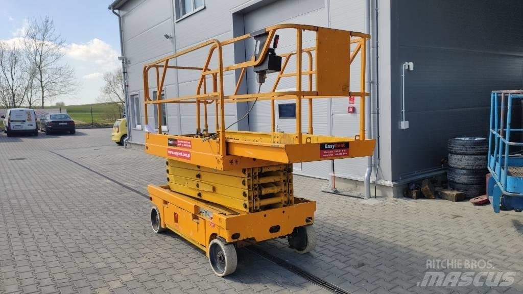 Haulotte Compact 12 Makazaste platforme