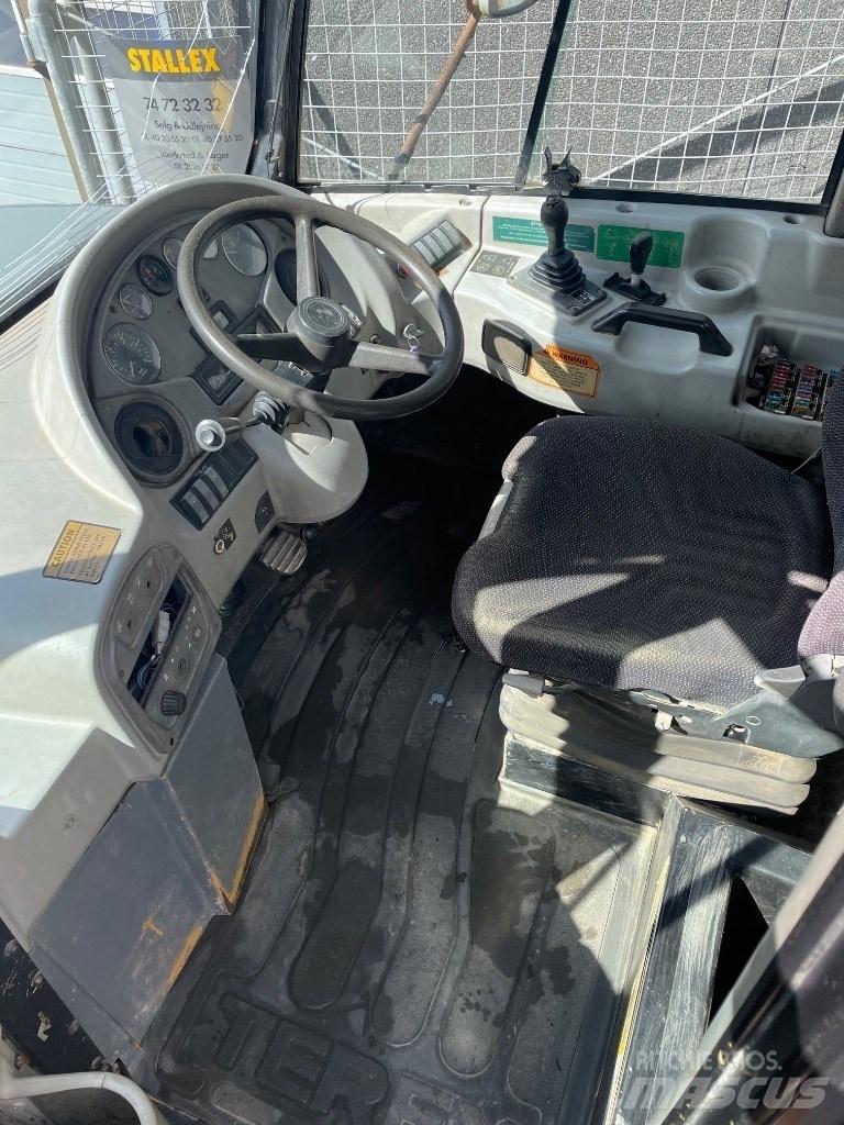 Terex TA27 Zglobni damperi